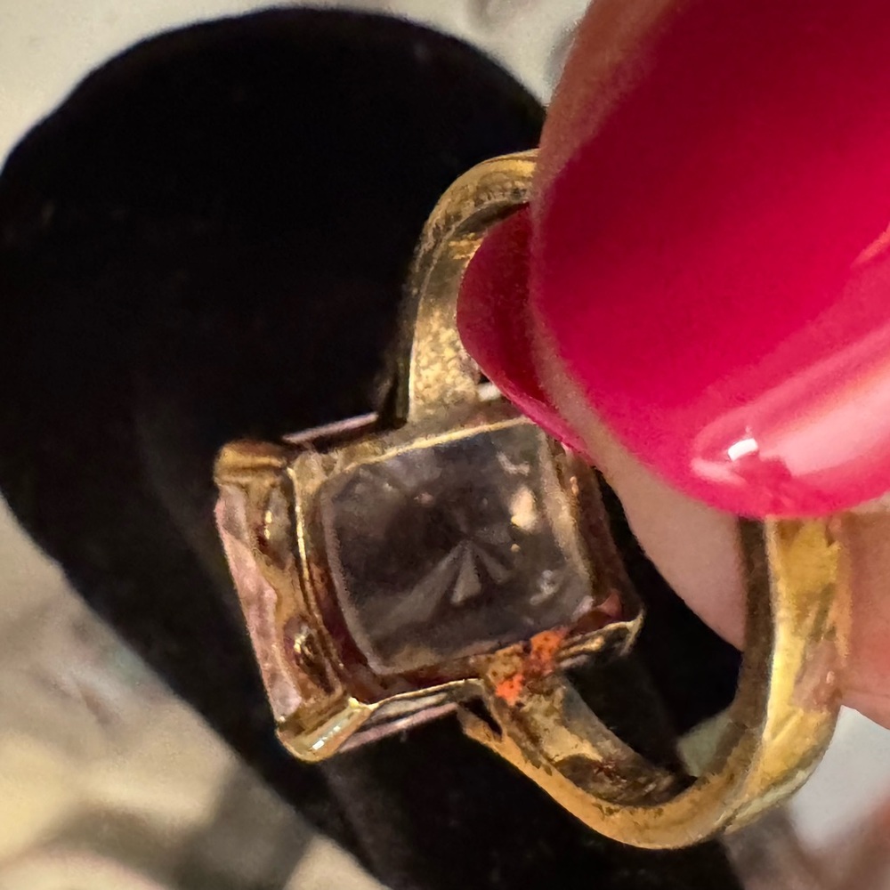 Ring - sterling silver/gold tone plated- stone is a faceted light pink or purple - Picture 6 of 12